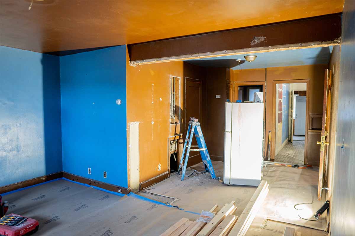 Outdated apartment in Washington DC